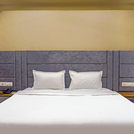 Hotel Nest Inn Mumbai Bagian luar foto